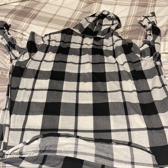 Plaid hooded shirt - Picture 3 of 3